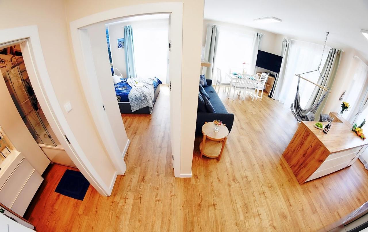 Apartament Premium Mikiniki Kolobrzeg Apartment Luaran gambar