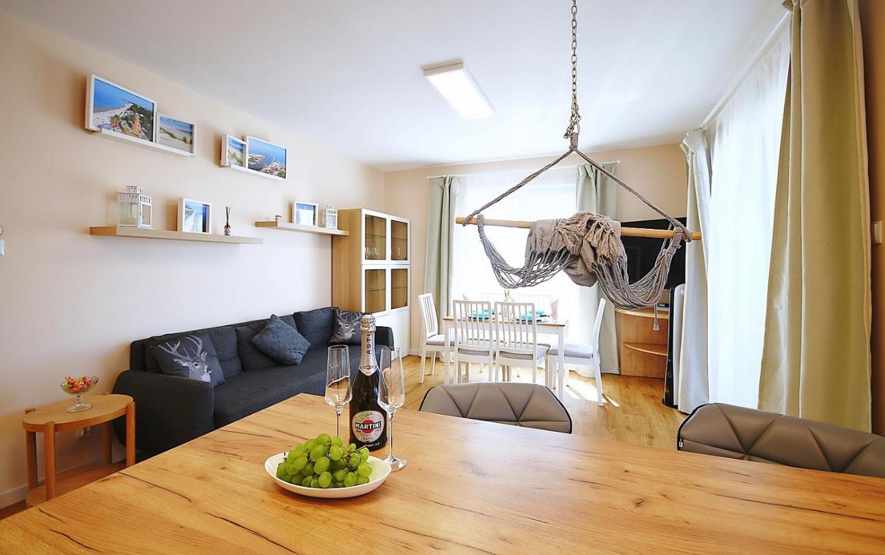 Apartament Premium Mikiniki Kolobrzeg Apartment Luaran gambar